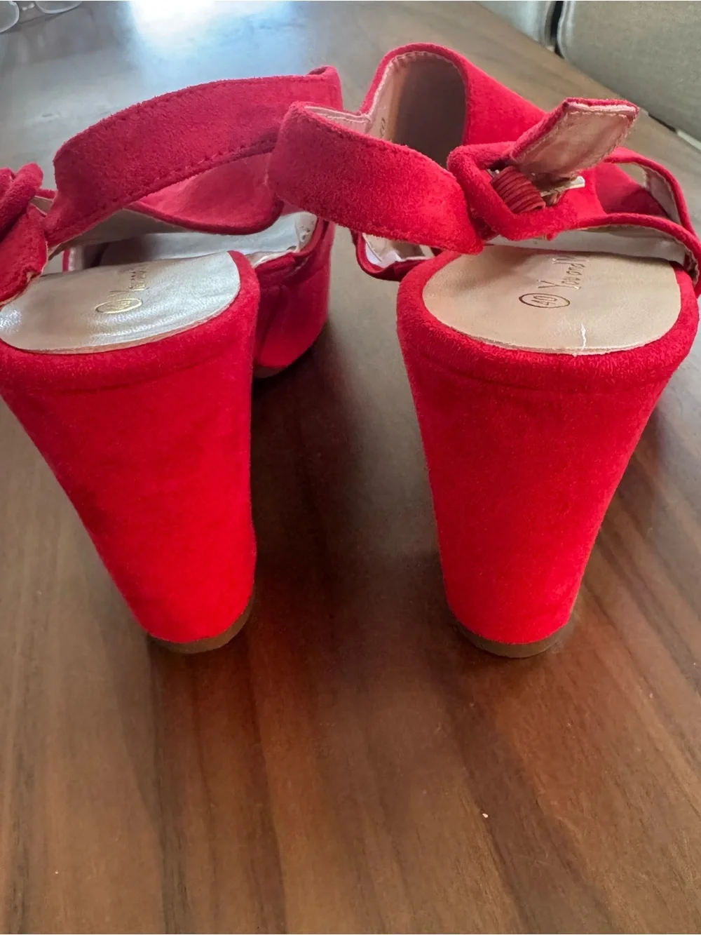 ❤️ You and Me Red Faux Suede Platform Heels | EU 40 / US 9 - Picture 9 of 10